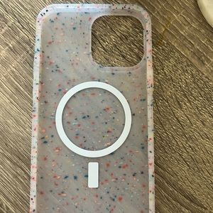 - iPhone 13 Pro Max otter box case bundle!!